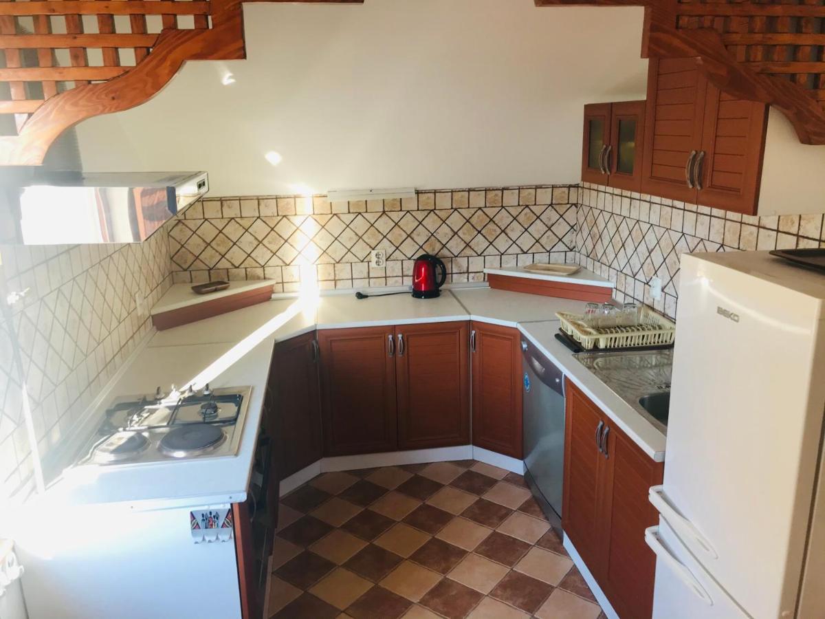 Apartman Simple Apartment Sarajevo Exterior photo